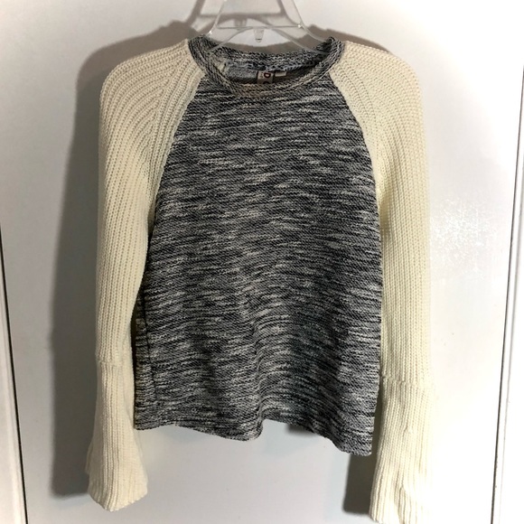 Anthropologie Dolan Left Coast Gray White Blouse - Picture 2 of 5